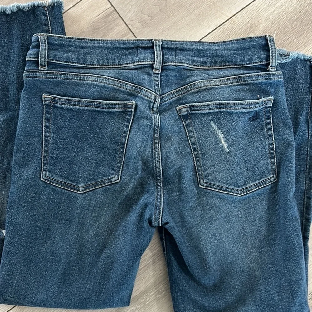 DL1961 distressed raw